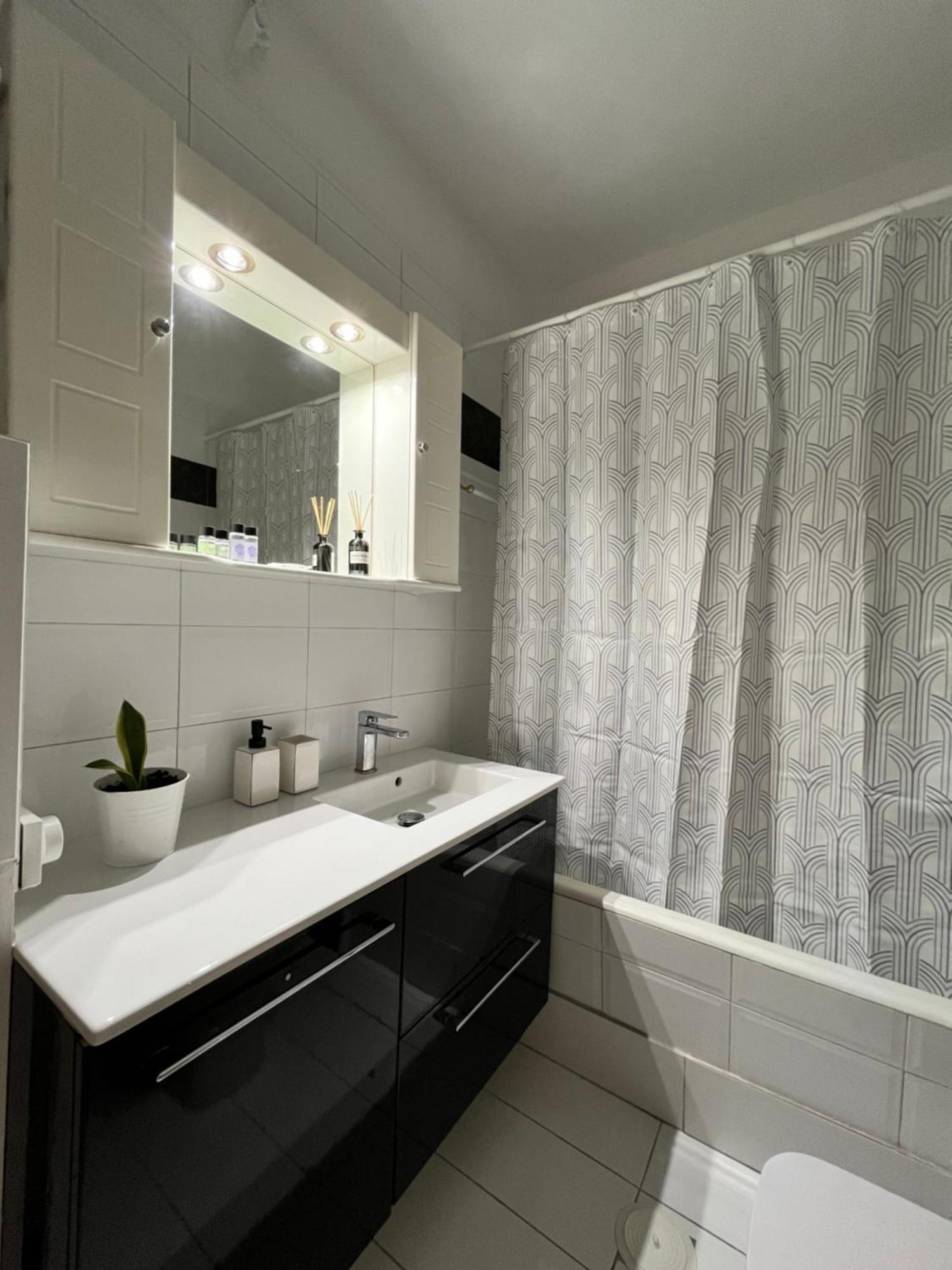 Appartement Quiet With Garden View In Kolonaki